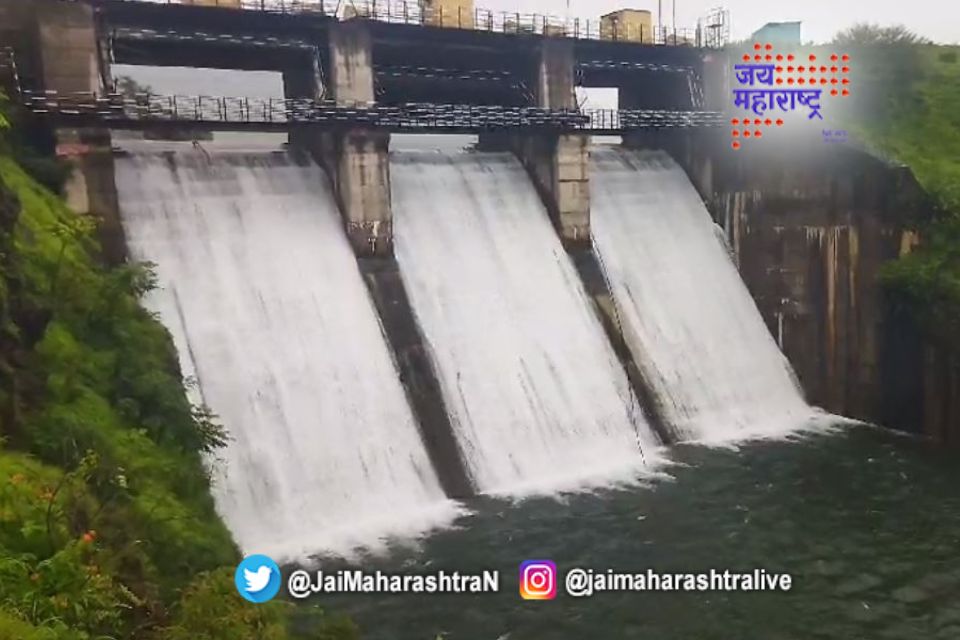 साताऱ्यात मुसळधार पाऊस महू धरण भरले 