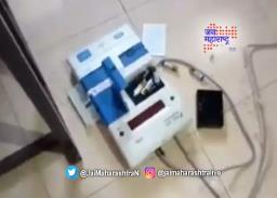 कर्नाटकात मतदानावेळी ईव्हीएमचा चक्काचूर
