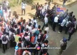 कर्नाटकात हिजाबचा वाद पेटला