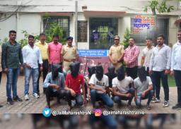 कोयत्याने दहशत माजवणाऱ्या टोळीला अटक