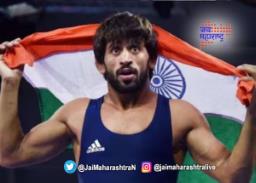 ‘मी पद्मश्री पुरस्कार परत करतोय’
