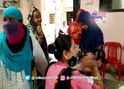 सोलापूरमध्ये पहिल्यांदाच मशिदीमध्ये लसीकरण शिबीर