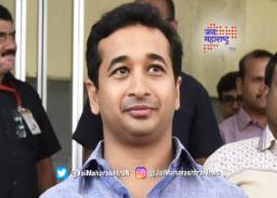 ‘आता फडणवीस मौके पे चौका मारणार’ – नितेश राणे
