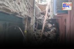 Delhi Accident: दिल्लीत चार मजली इमारत कोसळली; दोघांचा मृत्यू, अनेक जण अडकल्याची भीती