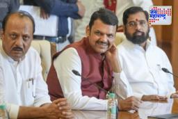 Maharashtra Cabinet Decisions : कर्करोगग्रस्तांसाठी महाकेअर फाऊंडेशन, तसेच उद्योगविभागासाठी विशेष तरतूद, मंत्रिमंडळ बैठकीतील 5 मोठे निर्णय
