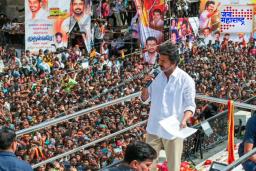 TVK Vijay Rally Stampede: सुपरस्टार विजय थलापतींच्या सभेत चेंगराचेंगरी; मृतांचा आकडा 39 वर, अनेक जखमी