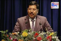 BR Gavai : सरन्यायाधीश गवईंकडून हिंदूंच्या देवतांचा अपमान, कोर्टातच वकिलाचं उग्र आंदोलन; नेमकं काय घडलं?