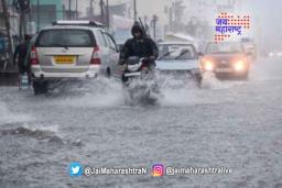 मुंबईत मुसळधार पाऊस, या भागांत साचले पाणी 