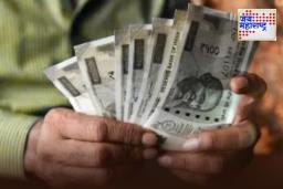 8th Pay Commission: केंद्रीय कर्मचाऱ्यांसाठी आनंदाची बातमी! दिवाळीपूर्वी 3 मोठ्या भेटवस्तू मिळण्याची शक्यता