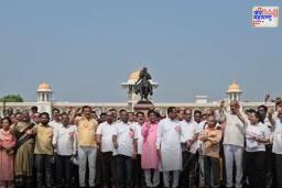 शिवाजी विद्यापीठाच्या नामांतर विरोधात विविध संघटनेंचे आंदोलन