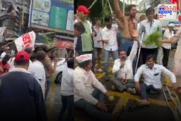 अमरावतीत बच्चू कडू उतरले रस्त्यावर; प्रहार संघटनेकडून भररस्त्यात चक्काजाम आंदोलन
