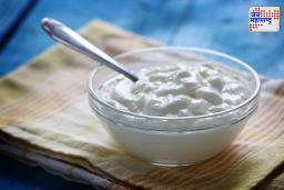 Health Tips: रात्री दही खाणं आरोग्यासाठी घातक?  जाणून घ्या साइड इफेक्ट्स आणि तज्ज्ञांचा सल्ला
