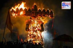 Dussehra 2025: रावण दहनाची राख जपून ठेवा; ‘या’ सोप्या पण प्रभावी उपायांमुळे घरात येईल सकारात्मक ऊर्जा, लाभेल संपत्ती आणि कुटुंबात वाढेल आनंद