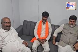 मंत्री उदय सामंत आणि खासदार संदीपान भूमरे यांनी घेतली मनोज जरांगेंची भेट