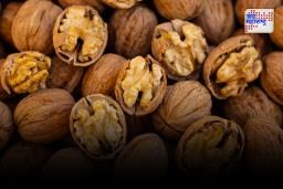 Walnut Benefits: अक्रोड खाण्याचे आरोग्यदायी फायदे