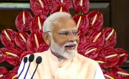 मोदींच्या नेतृत्वात रालोआचा सत्तास्थापनेचा दावा