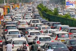 Mumbai-Pune Expressway Traffic: गणेशोत्सवासाठी तुफान गर्दी, मुंबई-पुणे एक्स्प्रेस वे जाम; अनेक तासांपासून चाकरमानी एकाच ठिकाणी