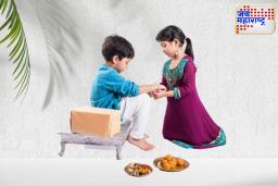 Raksha Bandhan 2025 : रक्षाबंधनाच्या दिवशी राखी बांधताना तीन गाठी बांधाव्यात; जाणून घ्या काय आहे श्रद्धा