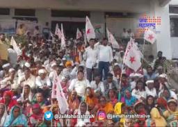 आदिवासी समाजाचे आमरण उपोषण