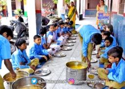 शालेय पोषण आहारात निकृष्ठ दर्जाचे धान्य वाटप