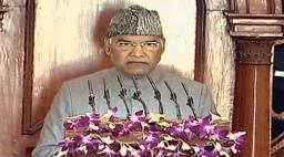 राष्ट्रपतींच्या अभिभाषणात सरकारचं कौतुक