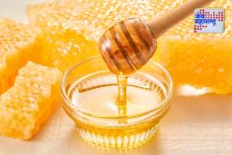 Honey Benefits : निरोगी शरीर हवंय? रात्री झोपण्यापूर्वी करा 1 चमचा मधाचे सेवन; मिळणार चमत्कारी फायदे