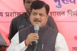 ‘राजकीय भूमिका घ्यायची असल्यास  जरांगेनी राजकारणात यावं’