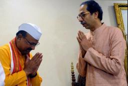 ‘बोहल्यावर चढण्याआधीच नवरदेव पळाला…’