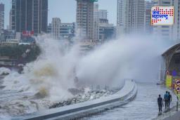 Maharashtra Weather Alert : राज्यात वादळी वाऱ्यासह पावसाचा अंदाज, कुठे मुसळधार, तर कुठे यलो अलर्ट जारी