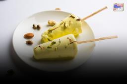 Homemade ice cream: ब्रेड आणि दुधापासून बनवा मलाईदार कुल्फी