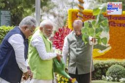 PM Narendra Modi: पंतप्रधान मोदींनी लावले कदंबाचे रोप, राजा चार्ल्सकडून वाढदिवसाची अनोखी भेट