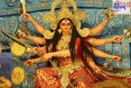 Navratri 2025: नवरात्रात तुमच्या राशीनुसार देवीच्या रूपाची पूजा करणं फलदायी; जाणून घ्या कोणत्या राशीला कोणते रूप अधिक लाभते..