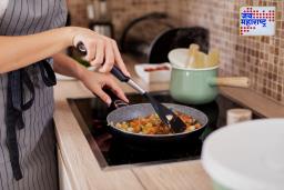 Cooking Tips: भाजीत तेल किंवा पाणी जास्त पडलं? काळजी करू नका; जाणून घ्या ‘या’ 3 सोप्या ट्रिक्स