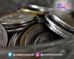 निवडणुकीसाठी उमेदवाराने नाण्यांद्वारे भरले डिपॉझिट