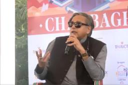 शशी थरूर म्हणाले, चांगला हिंदू होण्याचे हे 4 मार्ग, जयपूर साहित्य महोत्सवात चर्चेचा विषय