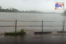 Kalyan Rain Update: कल्याणमधील काळू नदीवरील पूल पाण्याखाली, जनजीवन विस्कळीत; 10 ते 12 गावांचा संपर्क तुटला