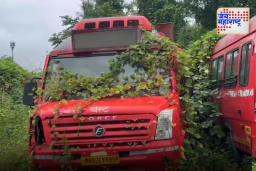 कायदेशीर अडचणींमुळे आणिक आगारात 100 मिनी बस धुळखात