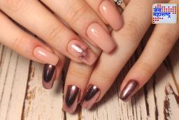 Nail Polish Side Effects: नेल पॉलिश वापरताय? सावधान! तुमच्या या सवयीमुळे त्वचेला कर्करोगाचा धोका वाढू शकतो