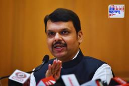 मांसविक्री बंदीच्या निर्णयावर मुख्यमंत्री फडणवीसांचं वक्तव्य, म्हणाले, ‘कुणी काय खावं, हे…’