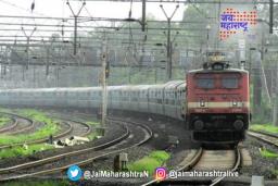 मुंबईहून गुजरातला जाणाऱ्या पाच एक्स्प्रेस रद्द