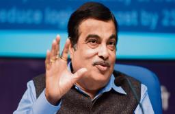 मोदी सरकारचे 100 दिवस पुर्ण, गडकरींनी दिला कामांचा रिपोर्ट