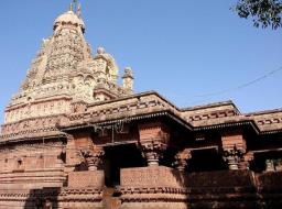 श्रावण सोमवारनिमित्त घृष्णेश्वर मंदिरात भाविकांची गर्दी