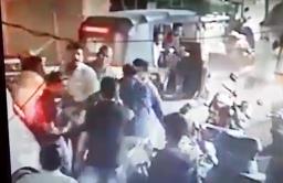 पार्किंगच्या वादातून दोन गटात हाणामारी
