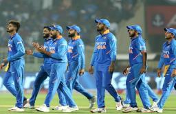INDvsAUS, 2nd Odi : दुसरा सामना शुक्रवारी, टीम इंडियासाठी ‘करो या मरो’