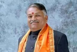 ‘मरेन तर भगव्यातच’