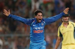 तीनही फॉर्मेटमध्ये 5 विकेट घेणाऱ्या  कुलदीप यादवचा वाढदिवस