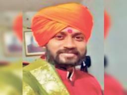 प्रवचन द्यायला आला, महाराज विवाहितेला घेऊन पळाला!