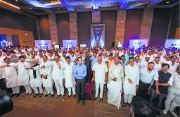 महाविकासआघाडीच्या बहुप्रतिक्षित मंत्रिमंडळाचा विस्तार सोमवारी