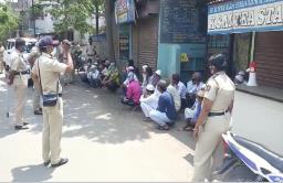 #LockDown | मशीदीत सामुहिक नमाज पठण करणारे पोलिसांच्या ताब्यात