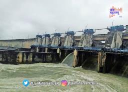 गाळाने अडविला ३०० दशलक्ष घनफूट साठा